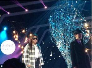 百变大咖秀背景音乐