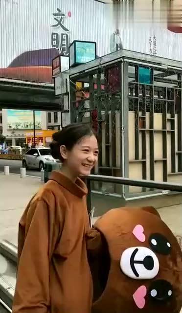 网红熊小小茹,网红界的时尚达人，引领潮流新风尚